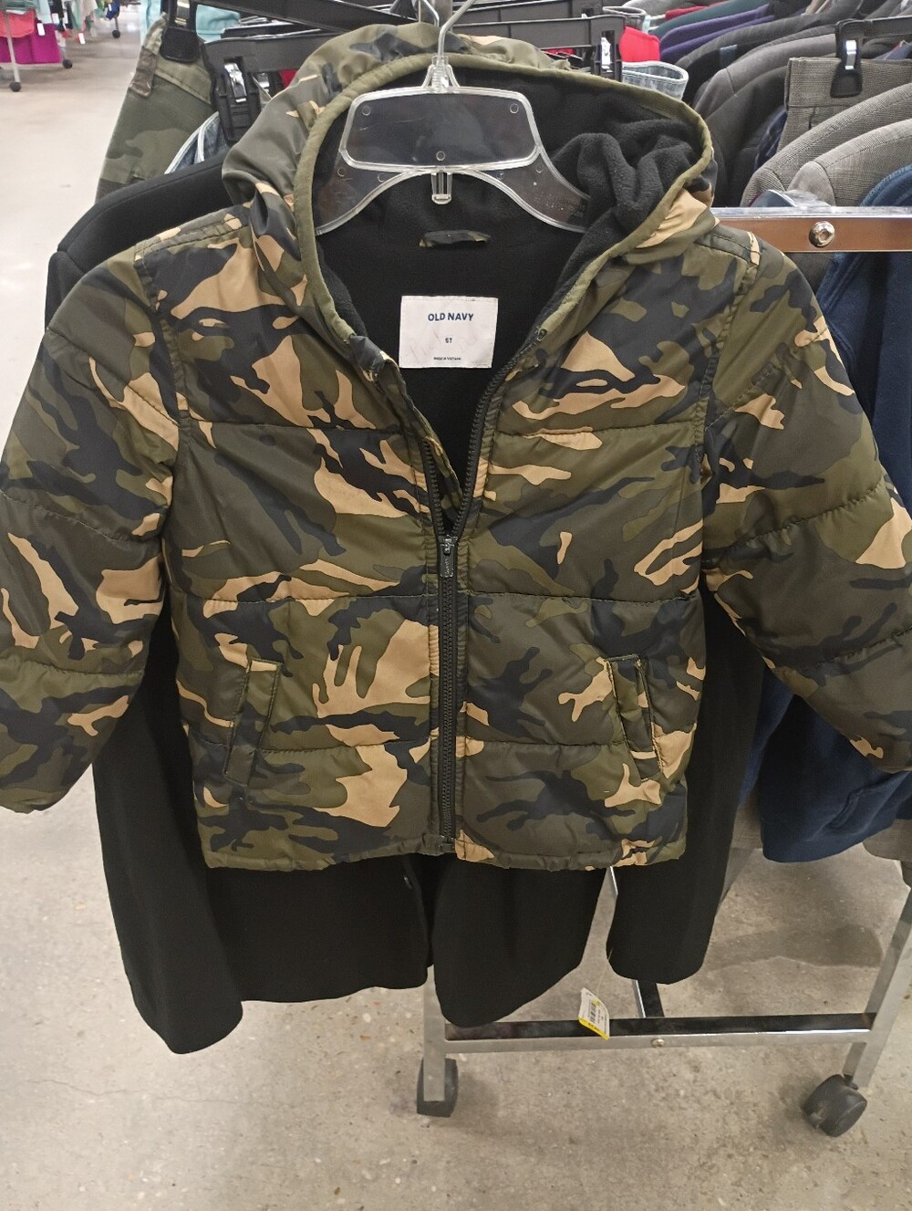 Old Navy Kids' Camo Puffer Jacket - Green